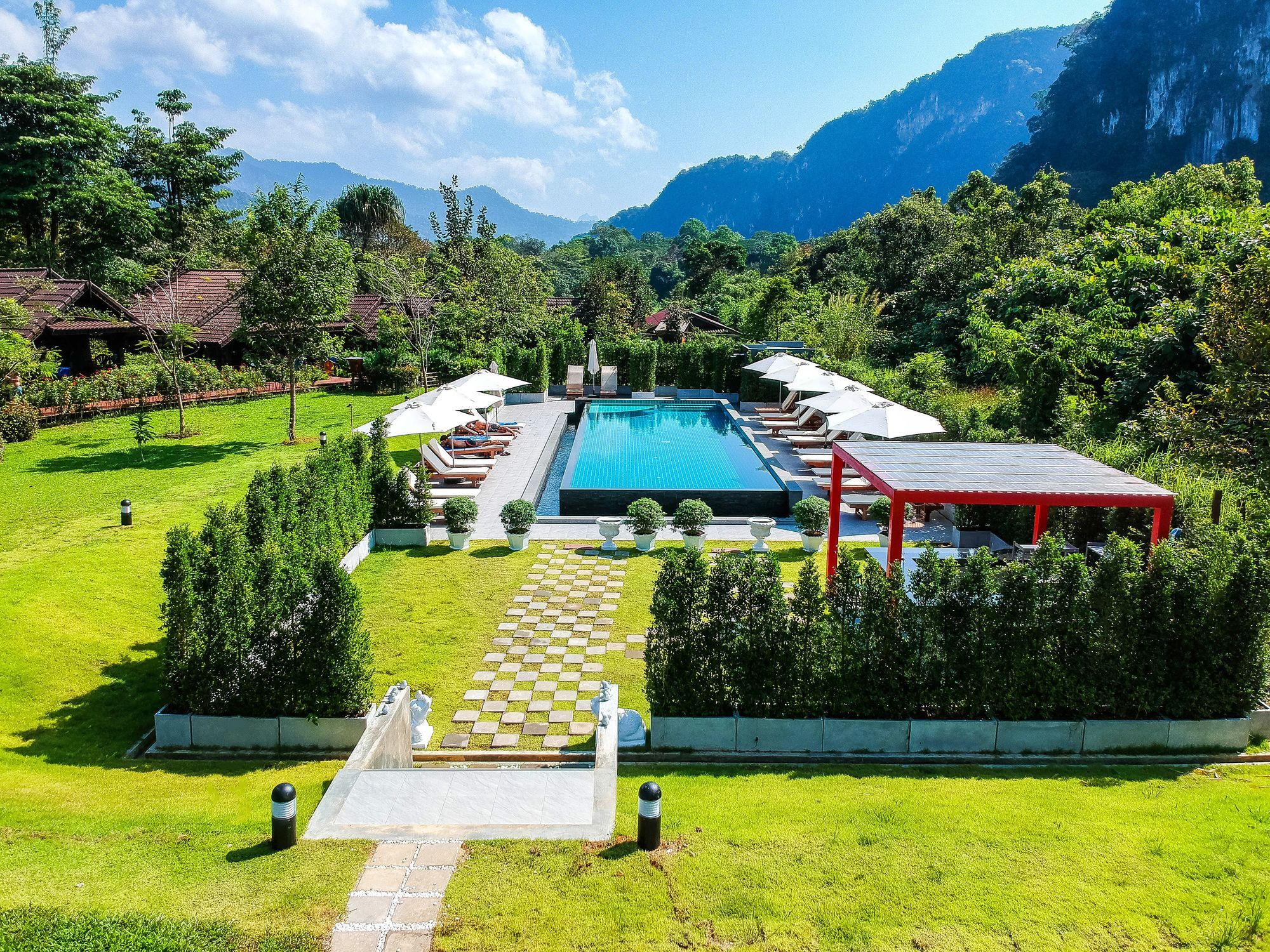 Montania Lifestyle Hotel Пханом Экстерьер фото