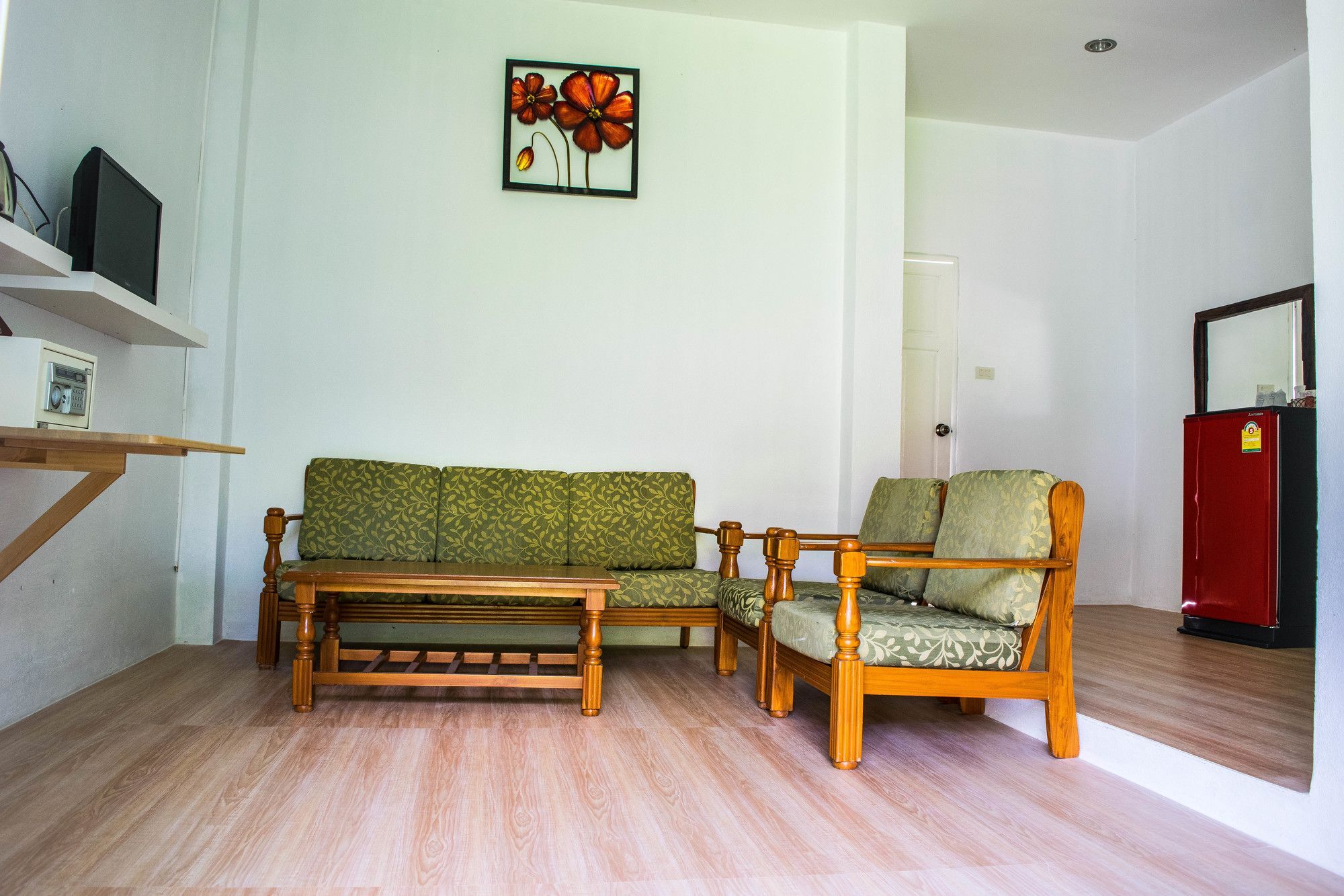 Montania Lifestyle Hotel Пханом Экстерьер фото